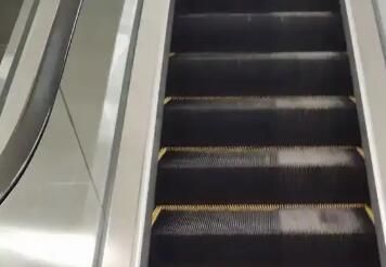 商場電扶梯的清潔保養(yǎng)有什么標(biāo)準呢？要注意什么？